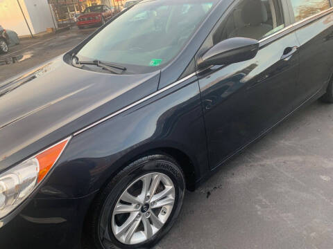 2011 Hyundai Sonata GLS