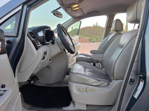 2012 Nissan Quest