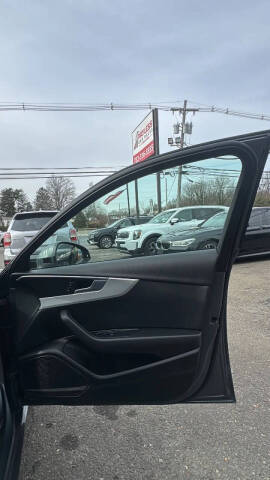 2017 Audi A4 2.0T quattro Premium Plus