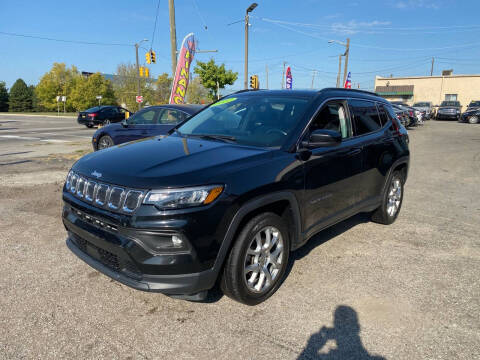 2022 Jeep Compass Latitude Lux