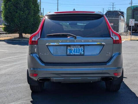 2017 Volvo XC60 T6 Dynamic