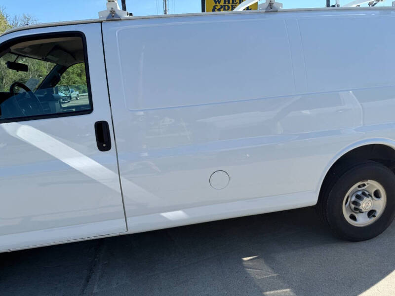 2018 Chevrolet Express 2500