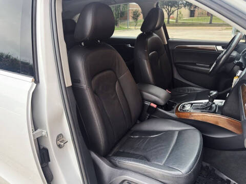 2015 Audi Q5 2.0T quattro Premium