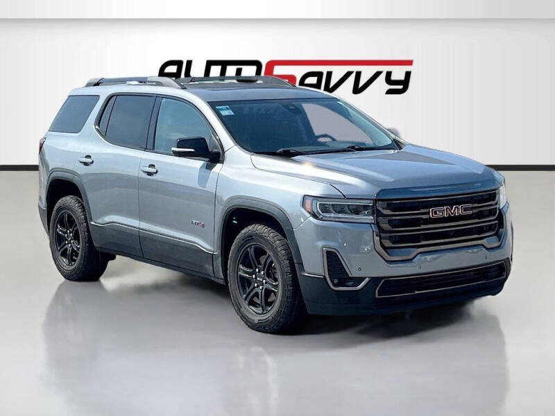 2023 GMC Acadia AT4
