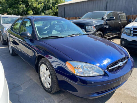 2002 Ford Taurus for sale at River City Auto Sales Inc in West Sacramento CA