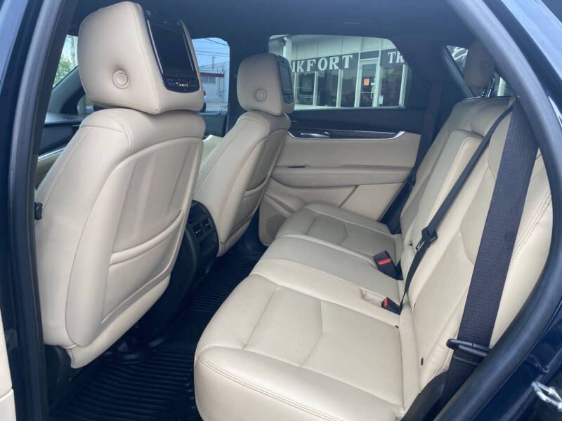 2017 Cadillac XT5