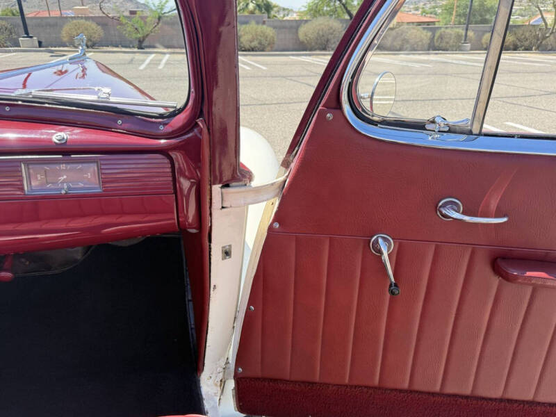 1941 Packard 110