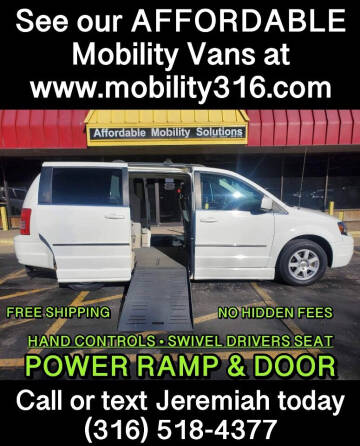 2010 Chrysler Town and Country for sale at Affordable Mobility Solutions, LLC - Mobility/Wheelchair Accessible Inventory-Wichita in Wichita KS