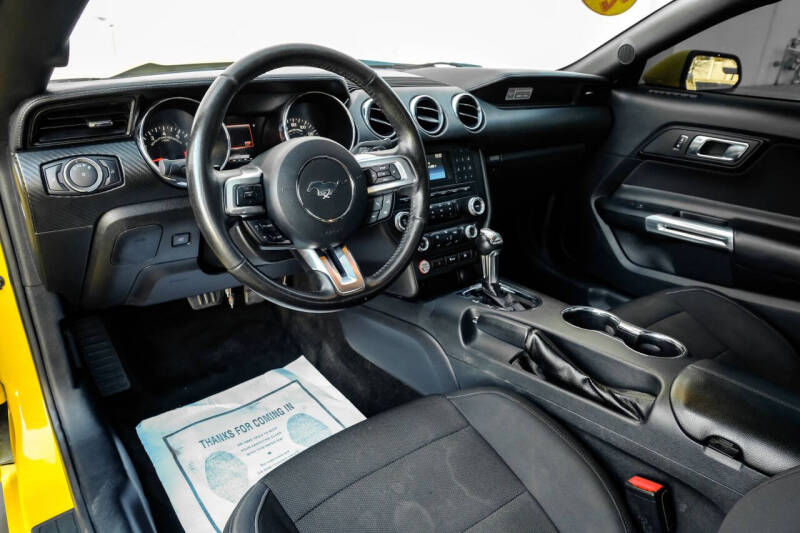 2015 Ford Mustang V6