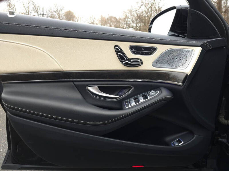 2015 Mercedes-Benz S-Class S 550 4MATIC