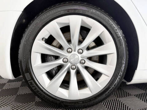2016 Tesla Model S