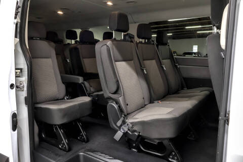 2023 Ford Transit 350 XLT