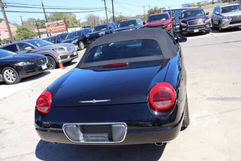 2003 Ford Thunderbird Deluxe