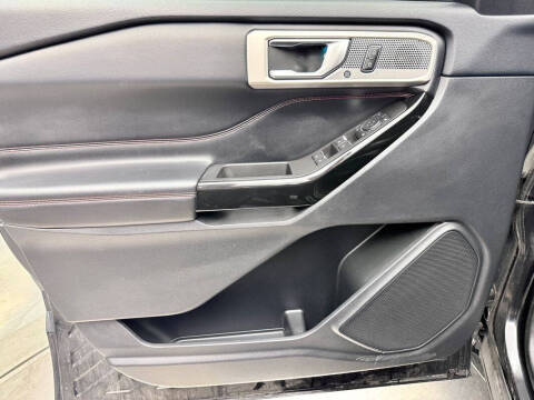 2022 Ford Explorer ST-Line