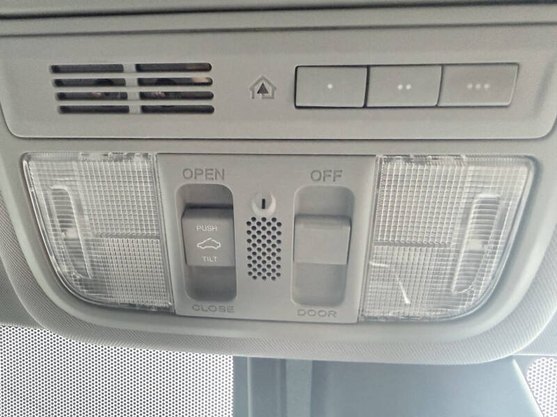 2017 Honda Accord EX-L w/Navi w/Honda Sensing