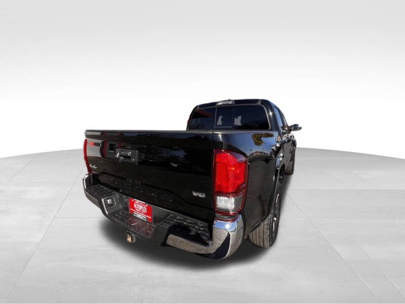 2023 Toyota Tacoma SR5 photo 14