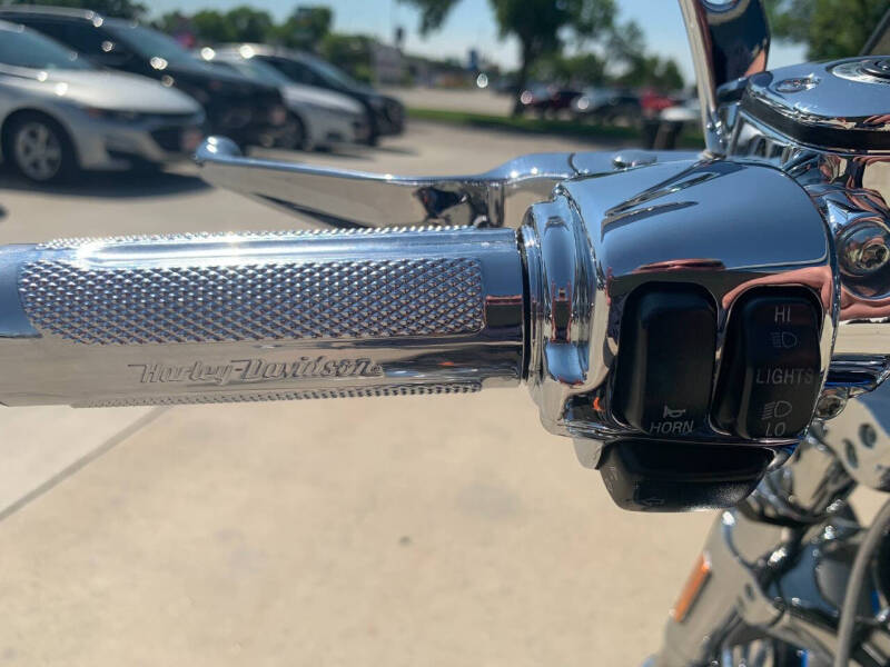 2007 Harley-Davidson Dyna CVO