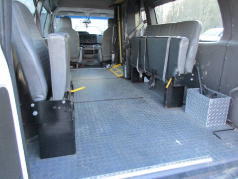 2010 Ford E-Series E-350 SD