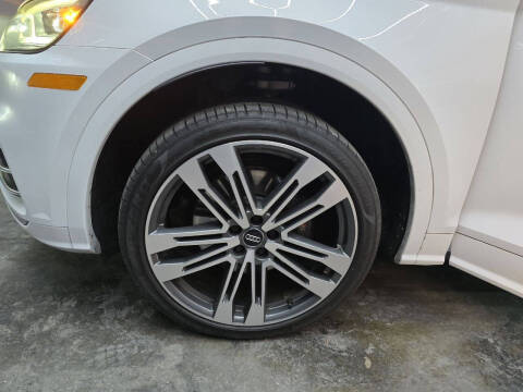 2019 Audi SQ5 3.0T quattro Premium