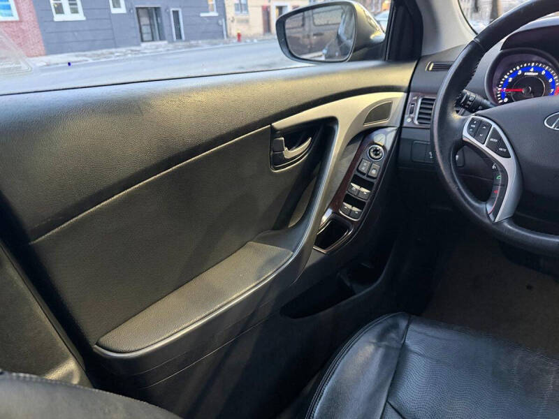 2011 Hyundai Elantra