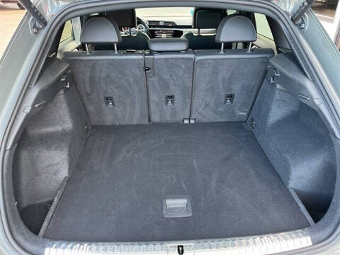 2022 Audi Q3 quattro S line Prem Plus 45 TFSI