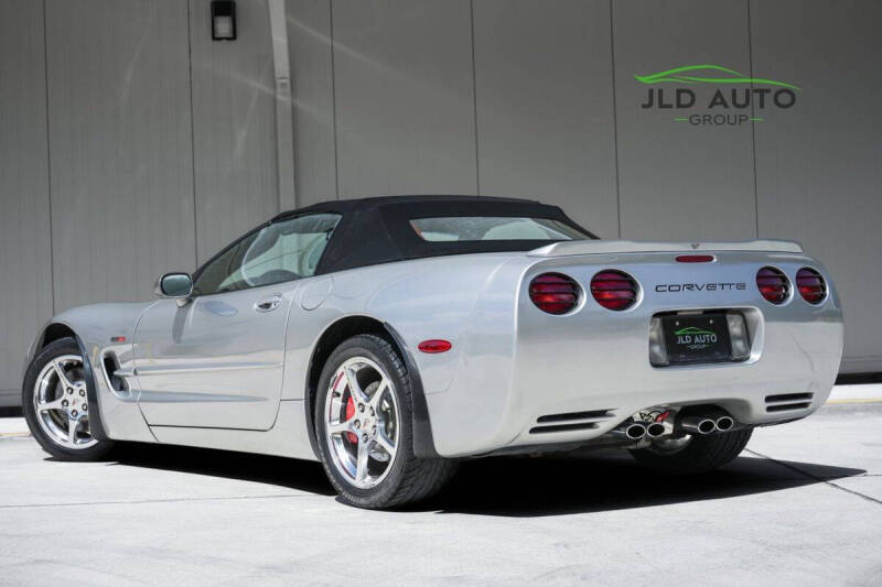 2004 Chevrolet Corvette