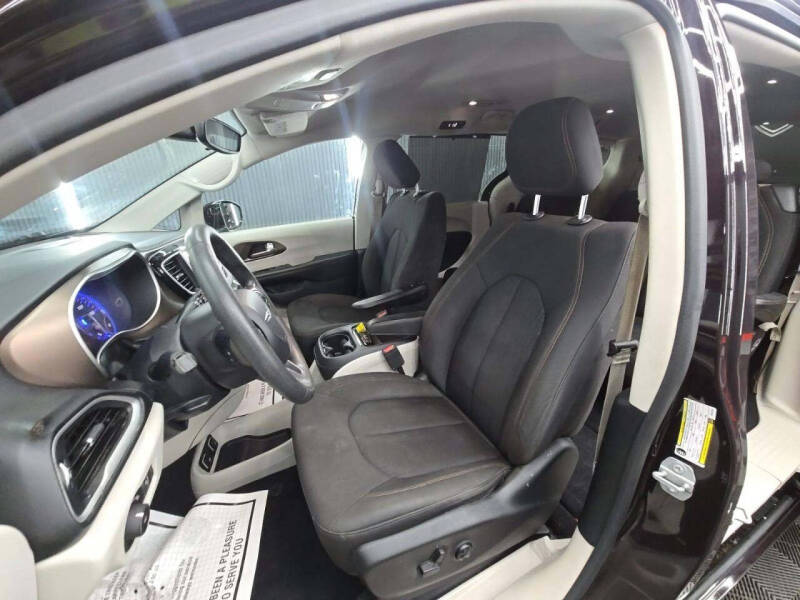 2018 Chrysler Pacifica Touring Plus