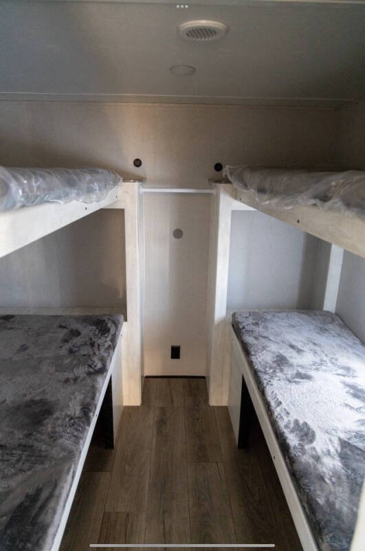 2024 Forest River Shasta 530QB