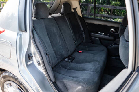 2012 Nissan Versa 1.8 S
