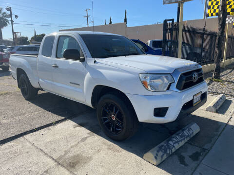 2015 Toyota Tacoma for sale at JR'S AUTO SALES in Pacoima CA