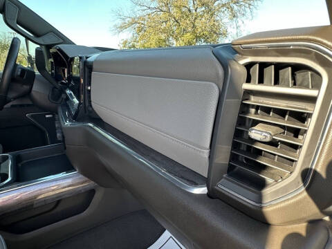 2025 Chevrolet Silverado 3500HD