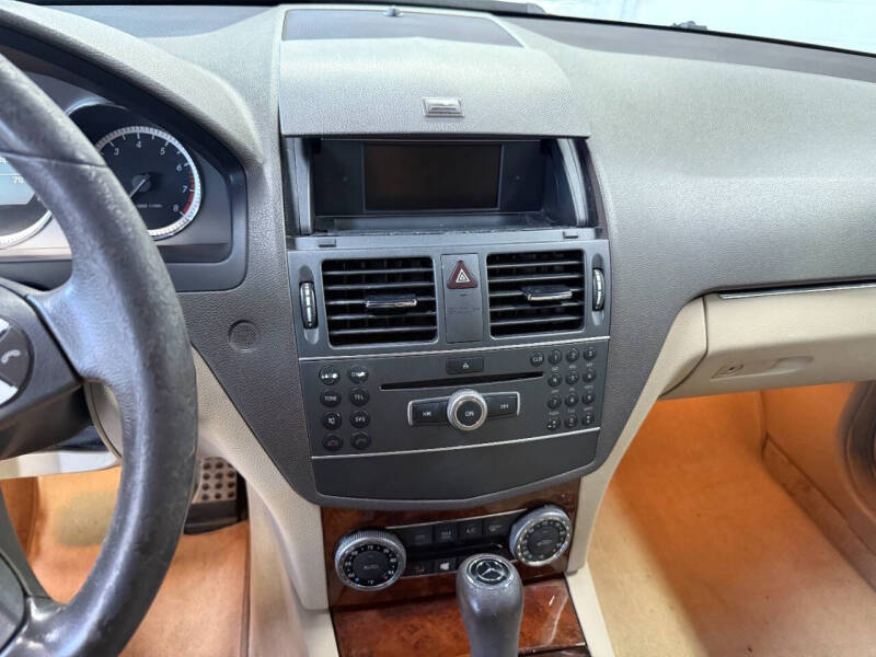 2011 Mercedes-Benz C-Class C 300 Sport