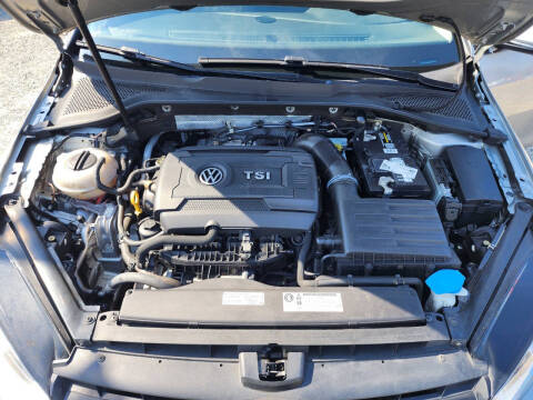 2016 Volkswagen Golf TSI S