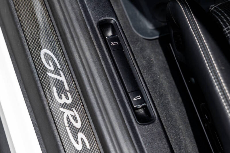 2019 Porsche 911 GT3 RS