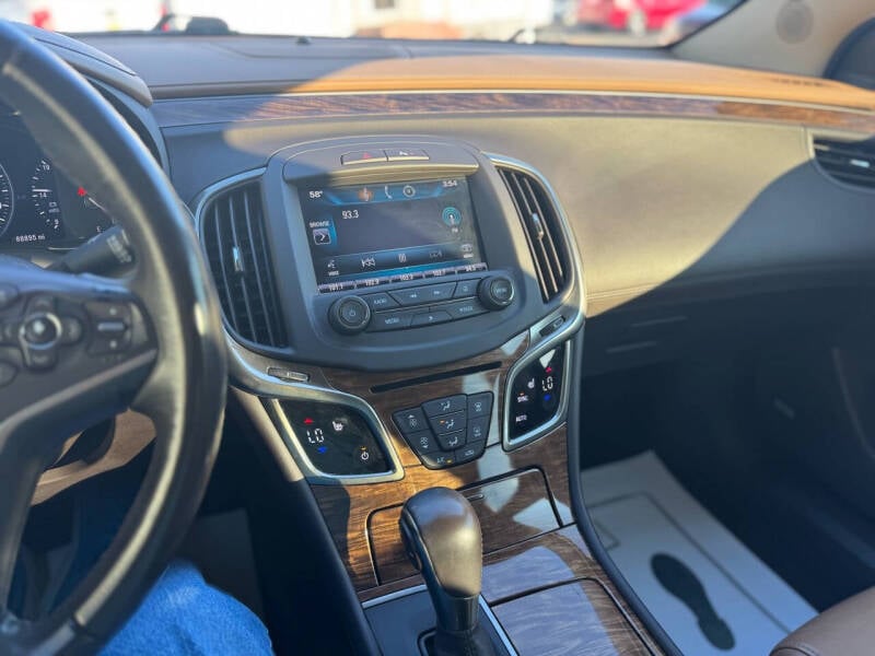 2014 Buick LaCrosse Leather photo 10