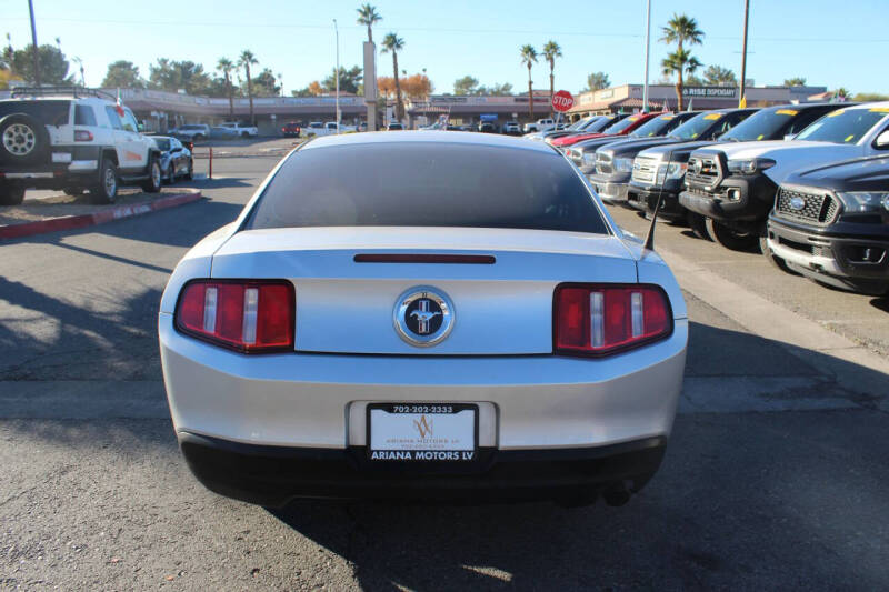 2010 Ford Mustang V6 Premium