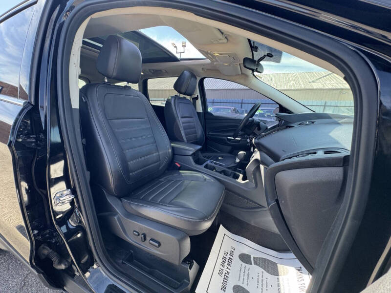 2017 Ford Escape SE