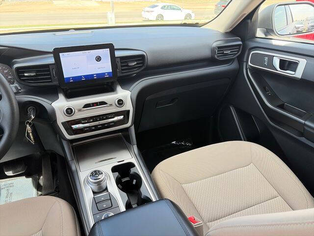 2022 Ford Explorer