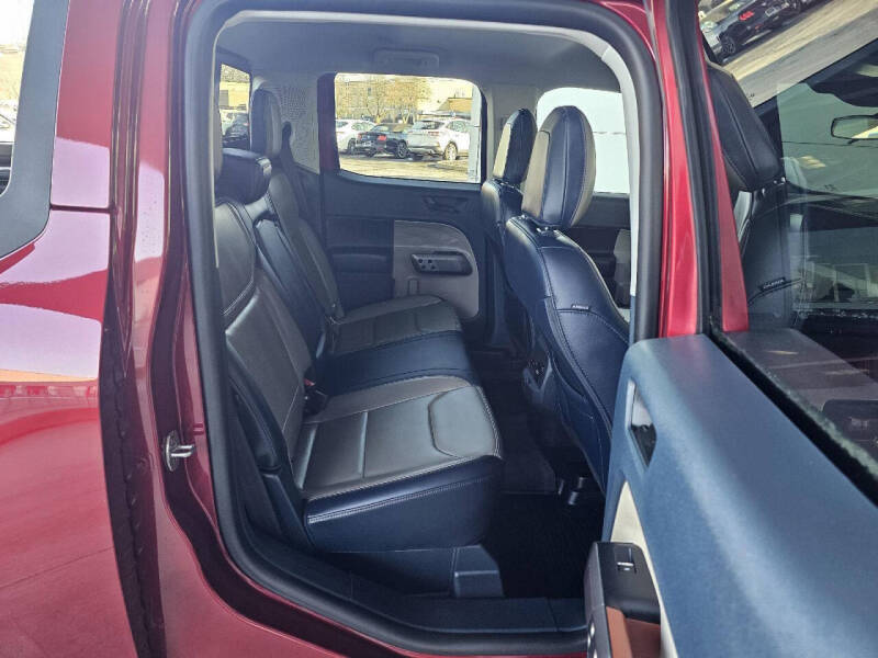 2025 Ford Maverick Lariat