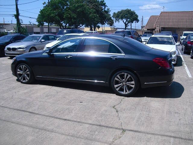 2014 Mercedes-Benz S-Class S 550
