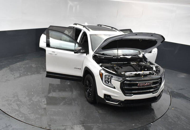 2023 GMC Terrain AT4