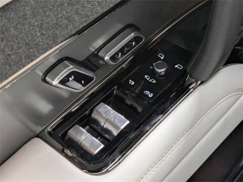 2024 Land Rover Range Rover Sport P360 SE