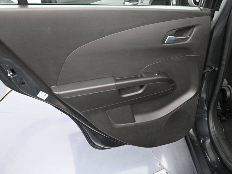 2018 Chevrolet Sonic LT Auto