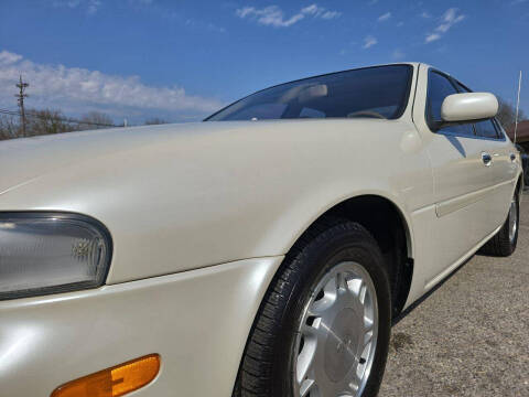 1997 Infiniti J30