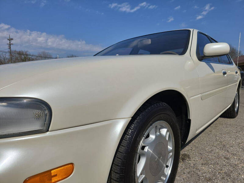 1997 Infiniti J30