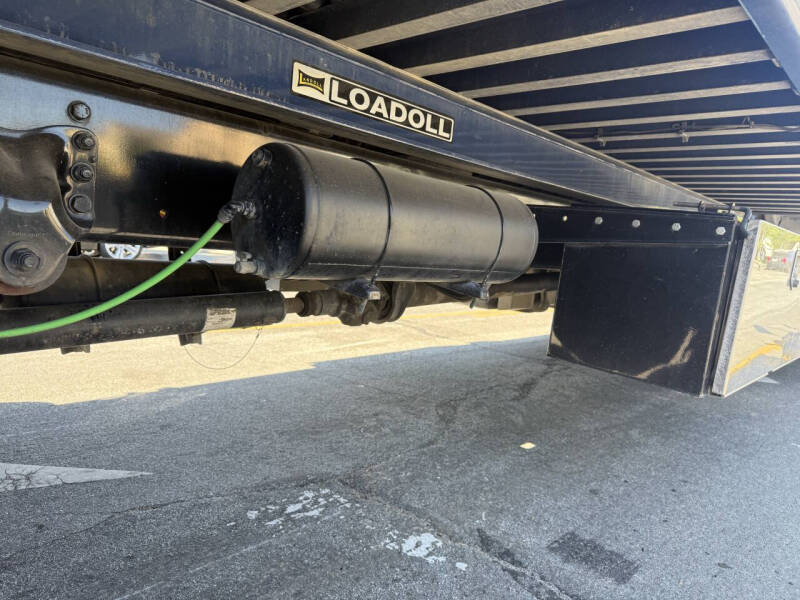 2016 Freightliner M2 106