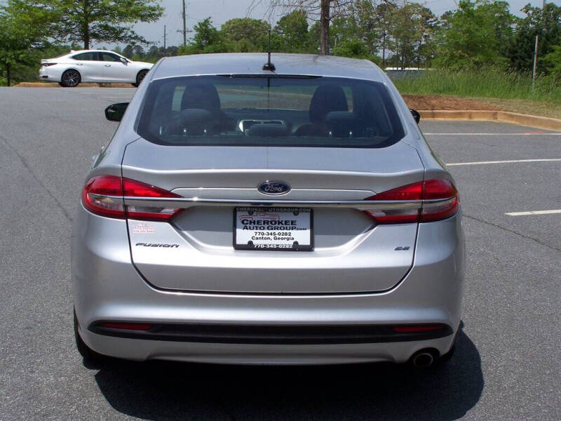 2017 Ford Fusion SE