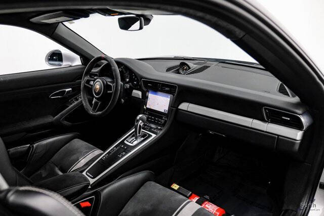 2018 Porsche 911 GT3