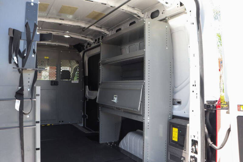 2023 Ford E-Transit