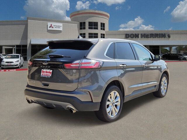 2022 Ford Edge Titanium
